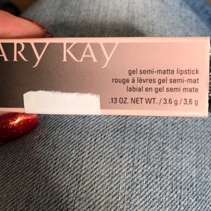 Mauve Moment gel semi matte lipstick